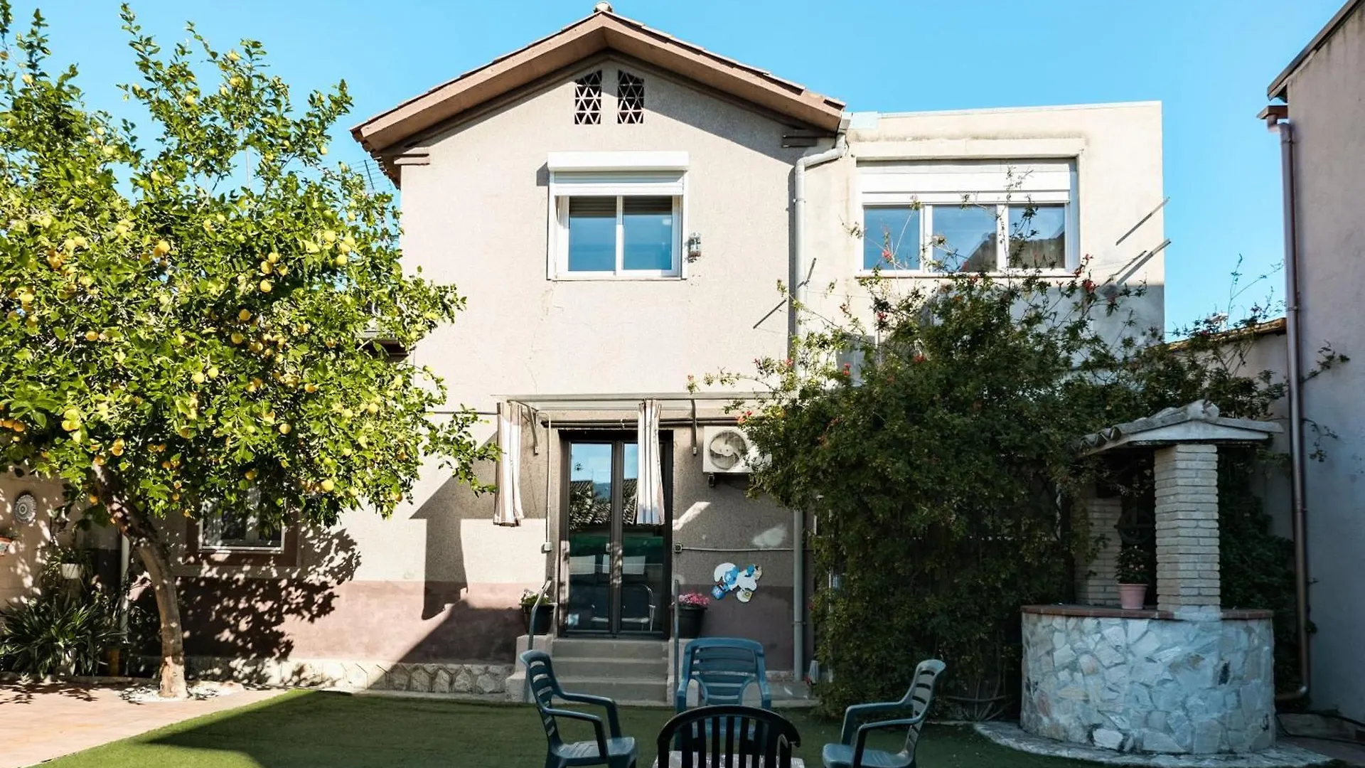 Cals Avis Casa Con Jardin En Banyoles Villa
